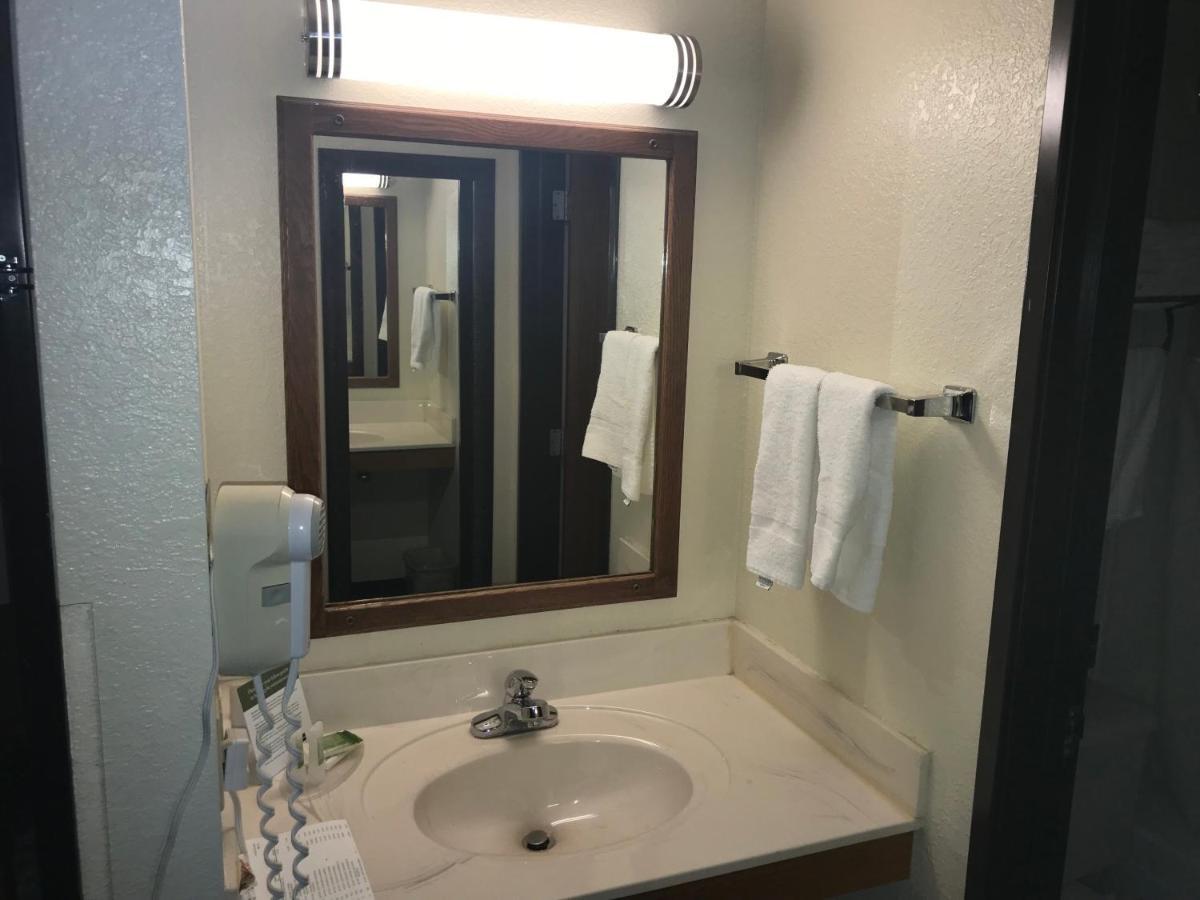 Americinn By Wyndham Blackduck Esterno foto